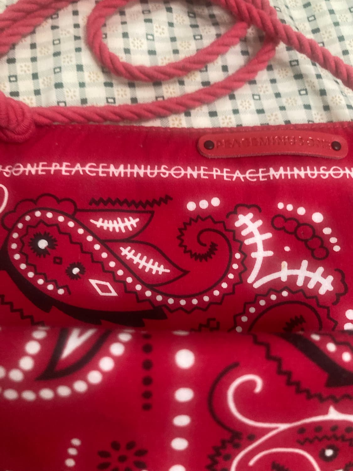 피스마이너스원 반다나 파우치팔아요 상품이미지2