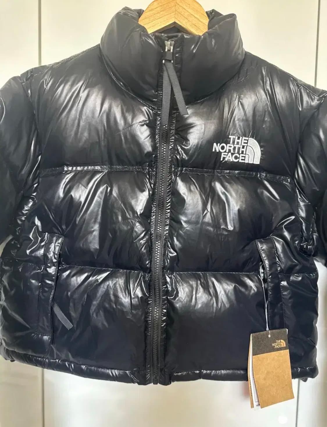 해외판 노스페이스 700 필 눕시 숏 크롭 여성 패딩 재킷 - 블랙 상품이미지5