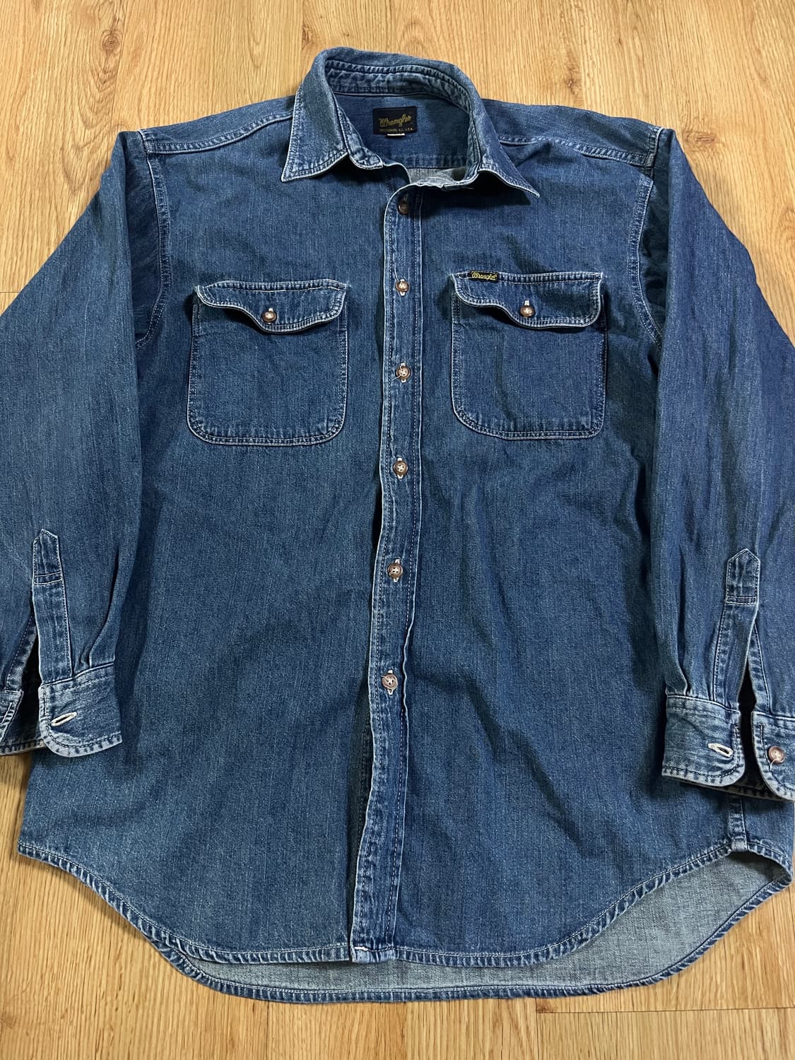 랭글러 빈티지 데님 셔츠 상품이미지1