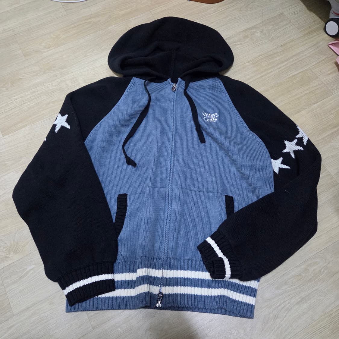 비터셀즈 스타 니트 후드집업 상품이미지3