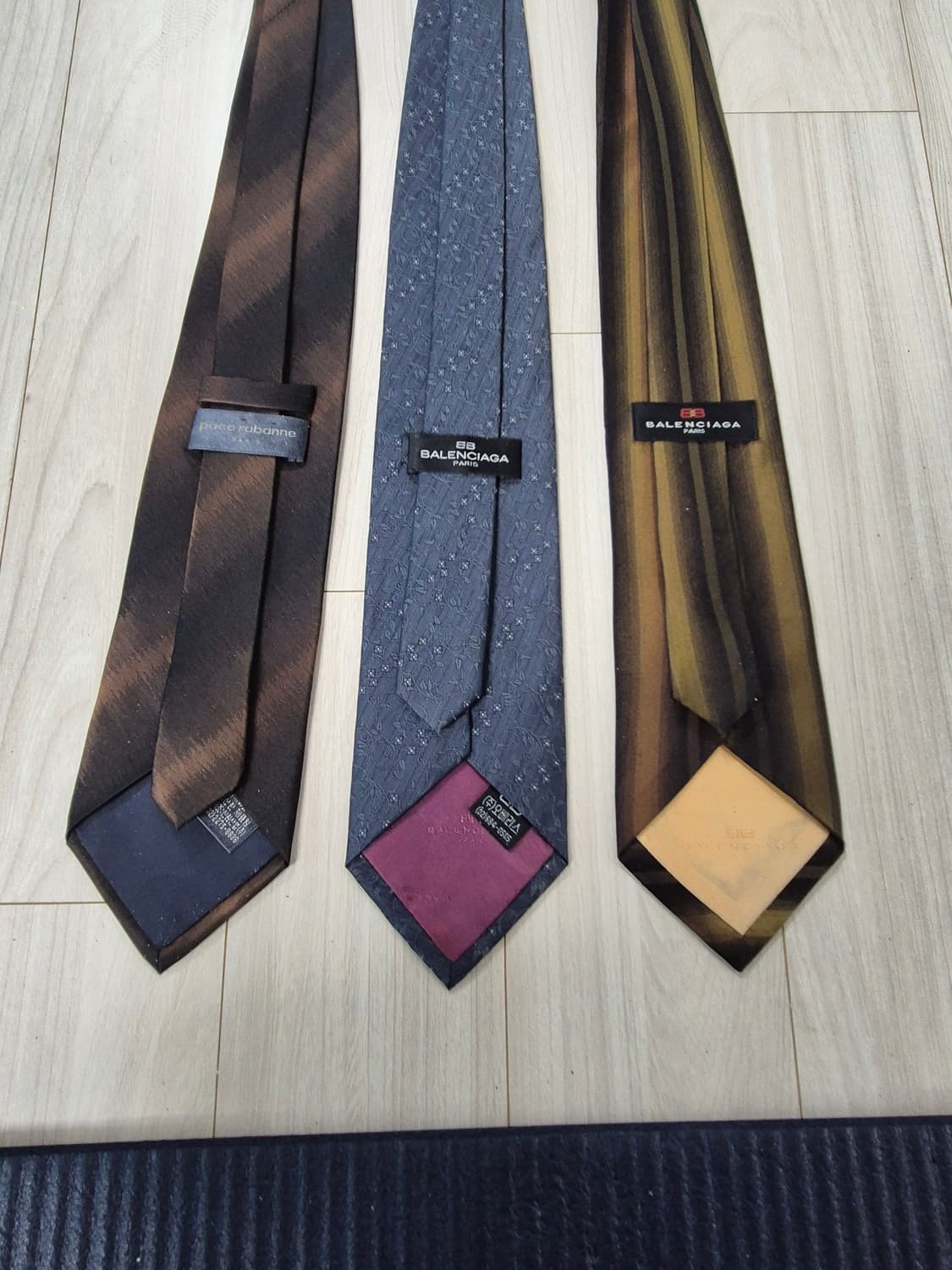 발레시아가 파코라반 넥타이 3개 상품이미지4