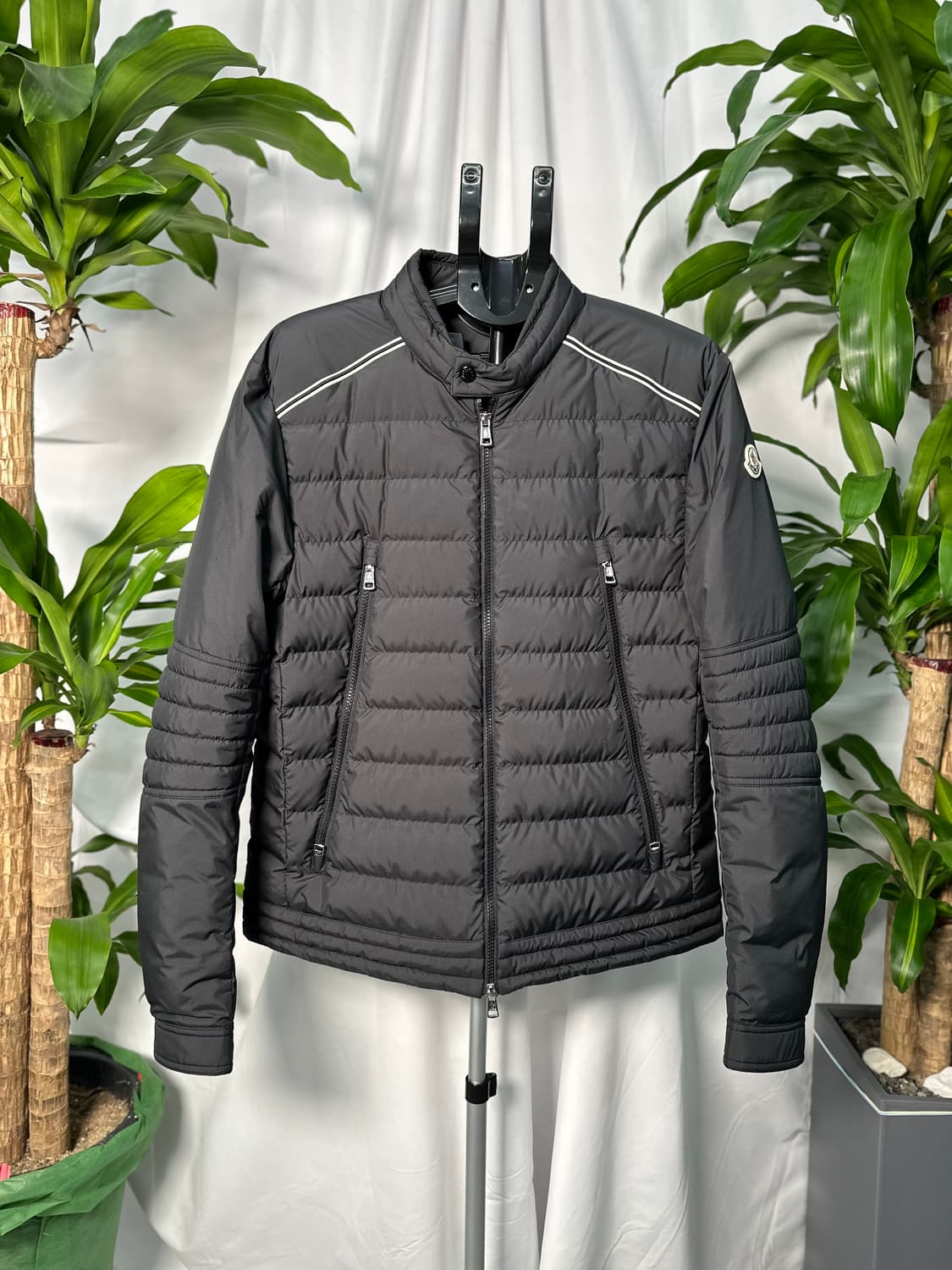 몽클레어 페리얼 아미오 블랙 4 상품이미지1