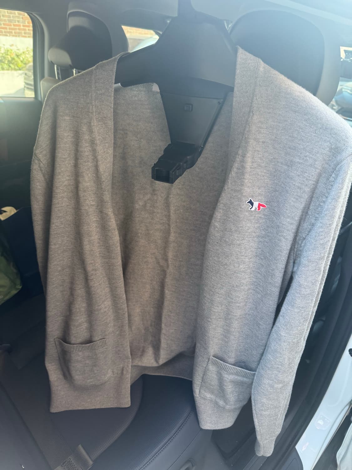 메종 키츠네 트라이컬러 폭스 패치 클래식 가디건 그레이 멜란지 XL 상품이미지1