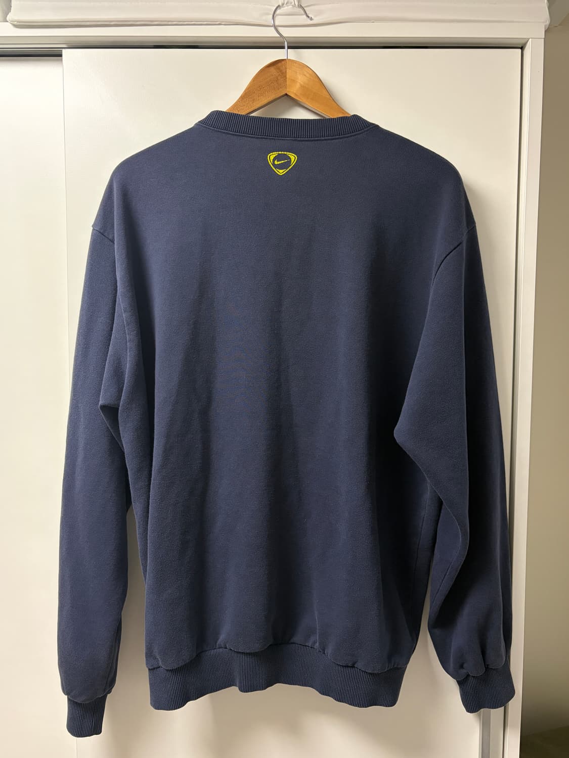 나이키 00s 바르셀로나 스웻셔츠 상품이미지4