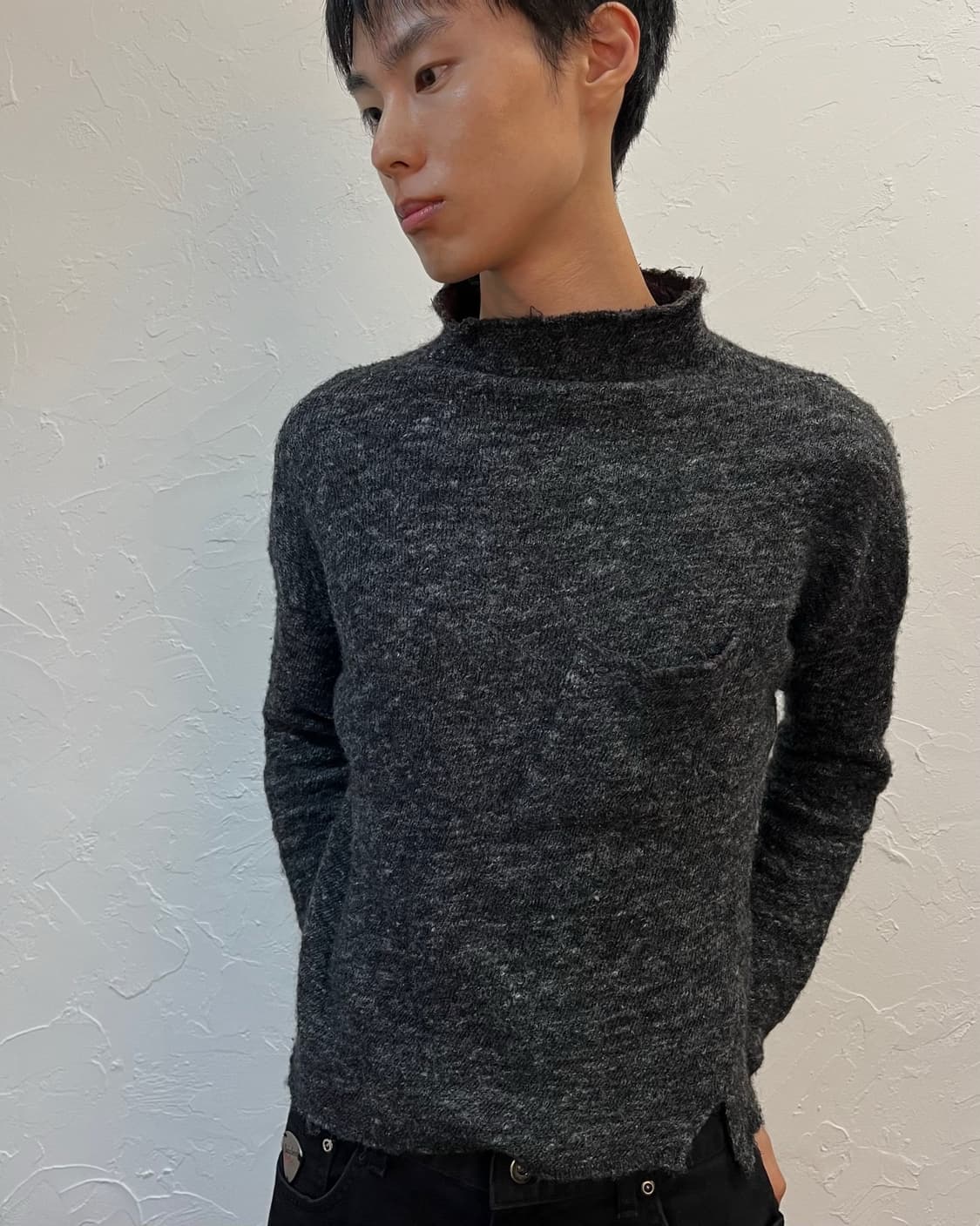 캐피탈 블랙 러프 컷오프 니트  상품이미지7