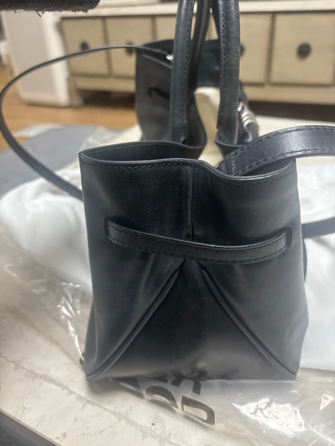 마지셔우드 GRANDMA USED BAG 네이비 신상품! 정가 398,0 상품이미지7