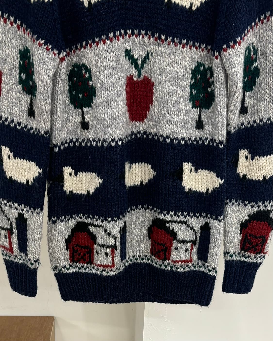 울리치 캐시미어 자카드 스웨터 상품이미지5