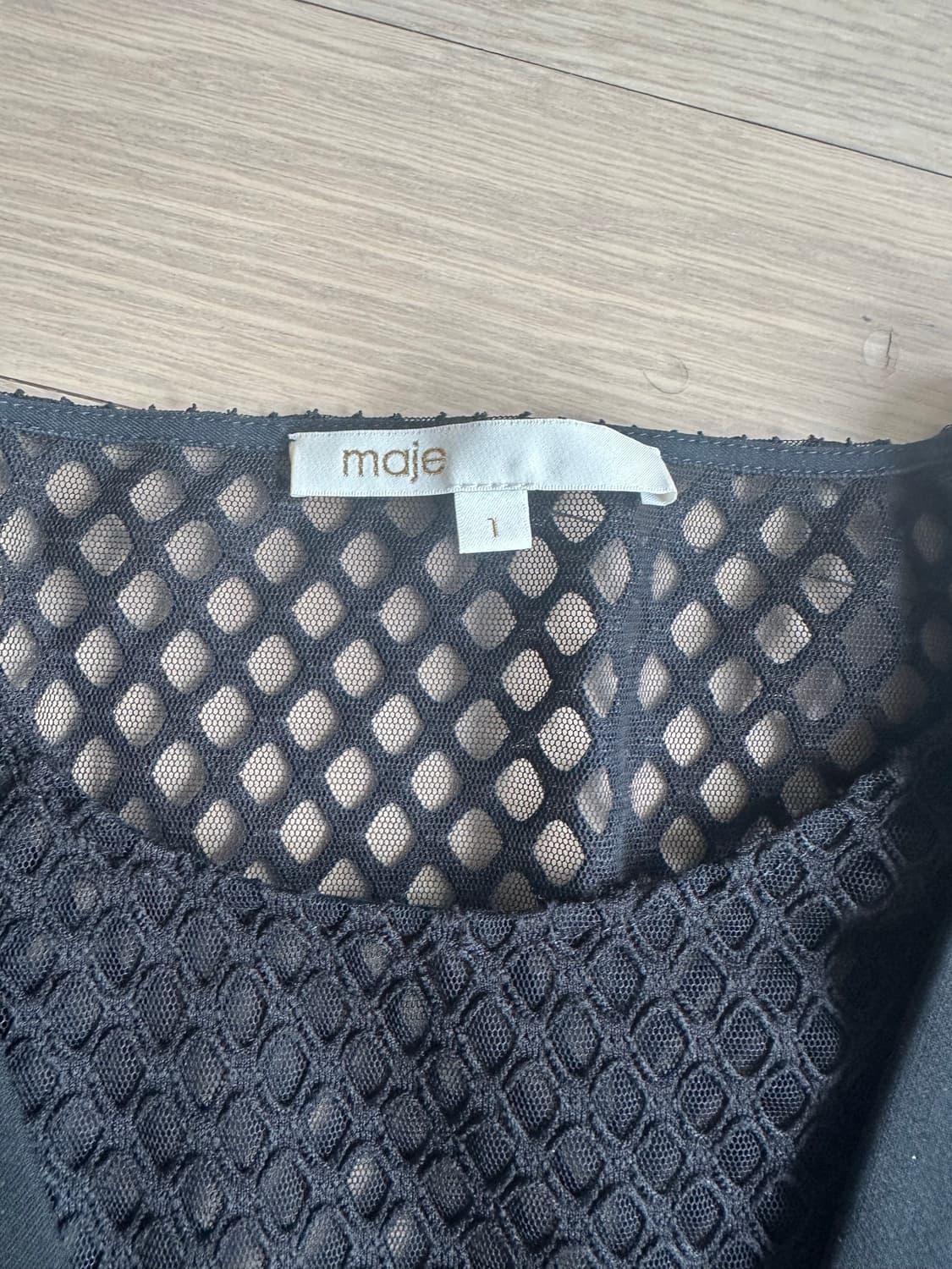 maje 우아한 무드의 블랙 메쉬 디테일 원피스 마쥬 상품이미지2