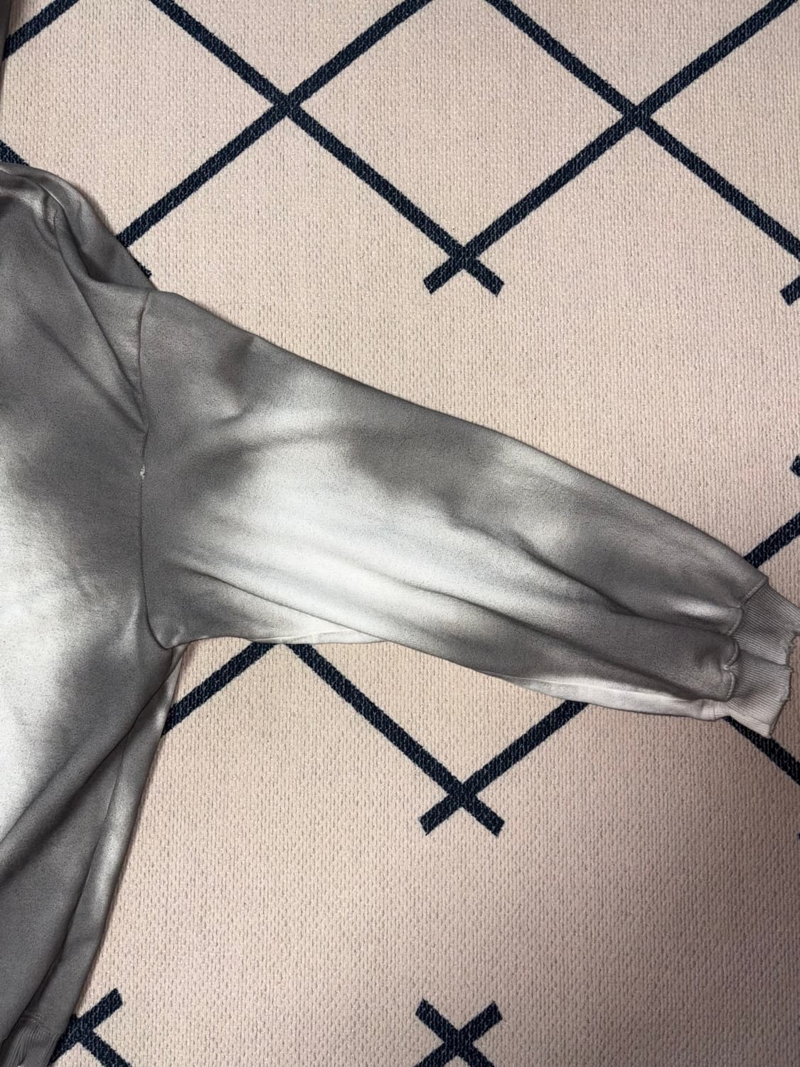 로어링라드 후드티 상품이미지4