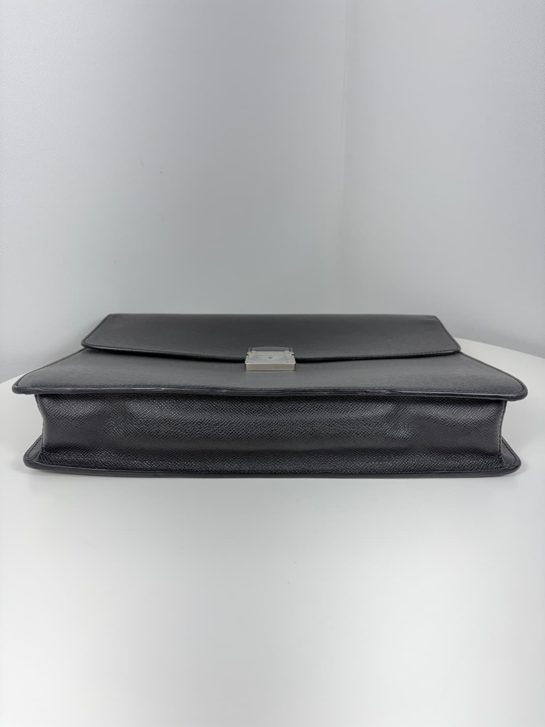 루이비통 M31092 타이가 라귀토 서류가방 브리프케이스 상품이미지5