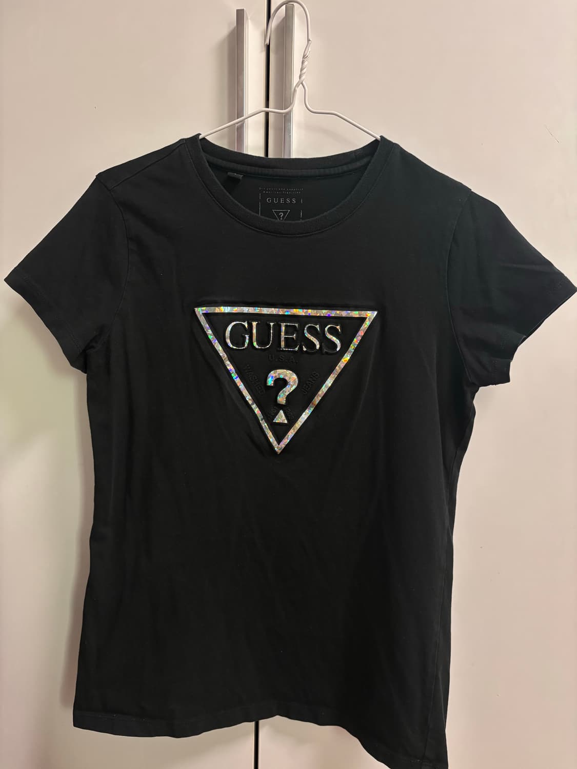 Guess 반팔티 상품이미지1