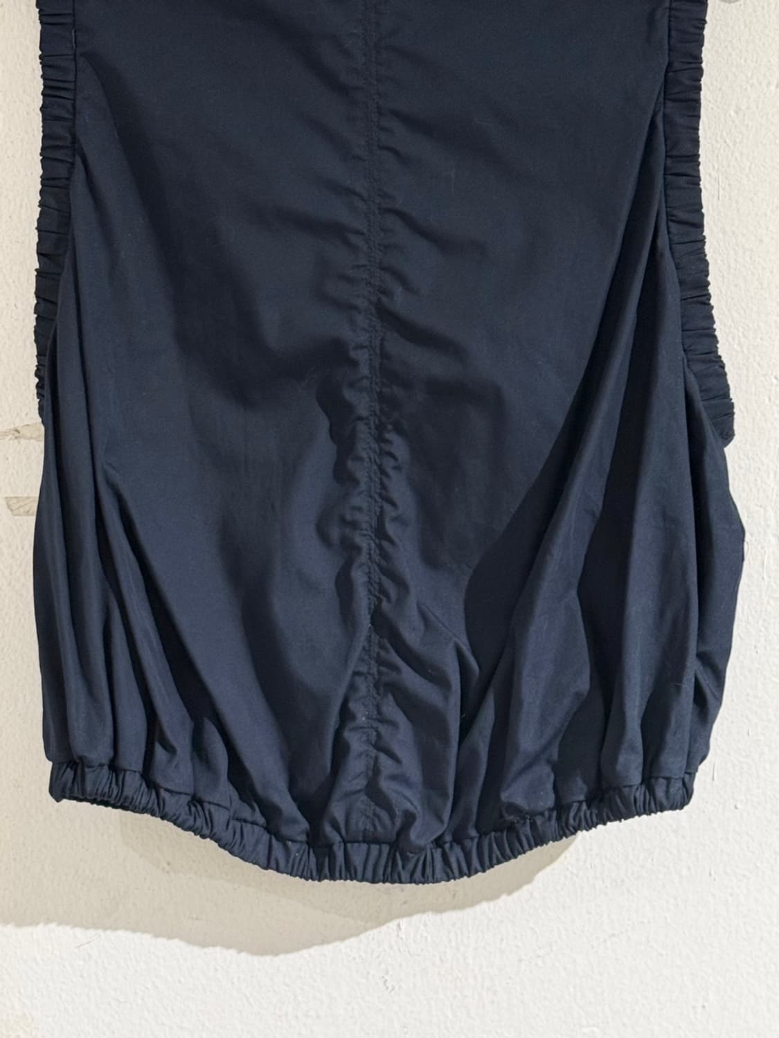 미우미우 네이비 코튼 집업 베스트 상품이미지6