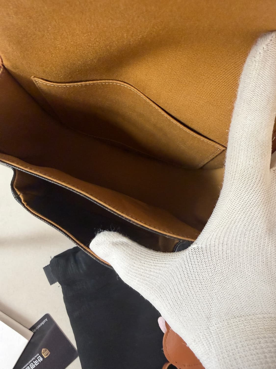 정품 셀린느 폴코백 미듐 상품이미지8