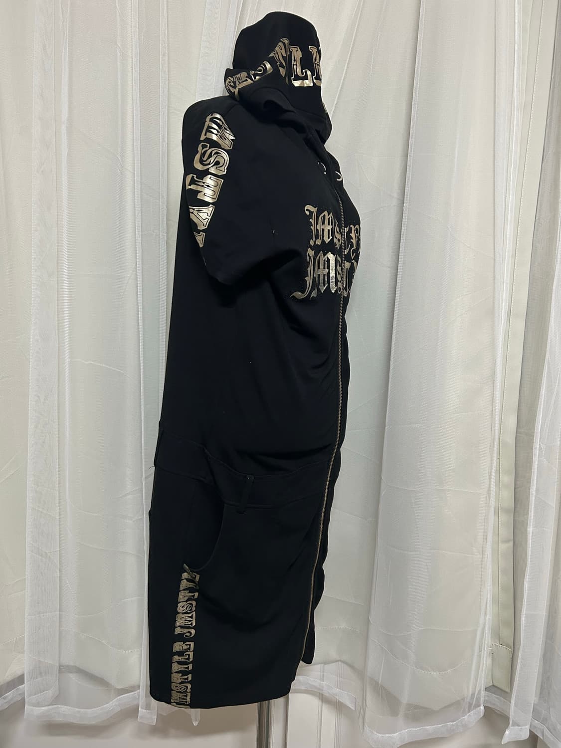 오네갸루 골드 롱 후드 원피스 Y2K 상품이미지2