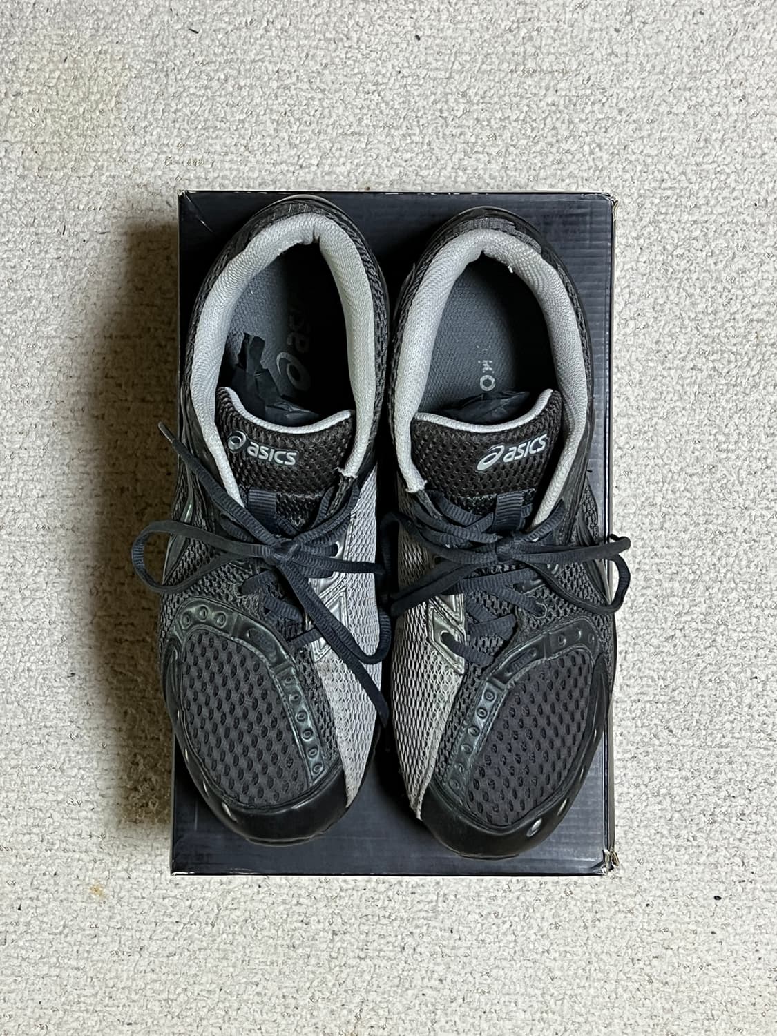 아식스 x 키코 코스타디노브 젤 소켓 인피니티 다크 그레이 상품이미지2