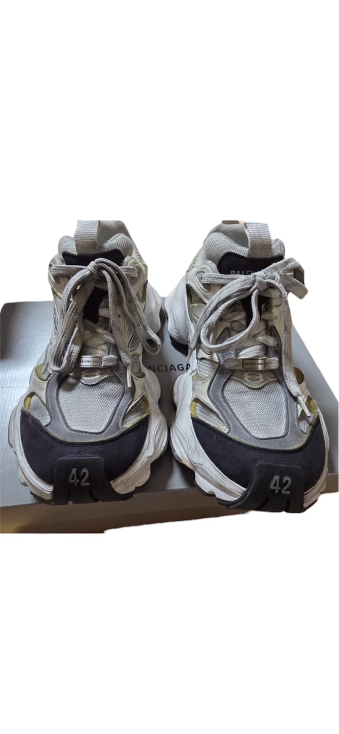 Balenciaga Cargo Sneakers 상품이미지2
