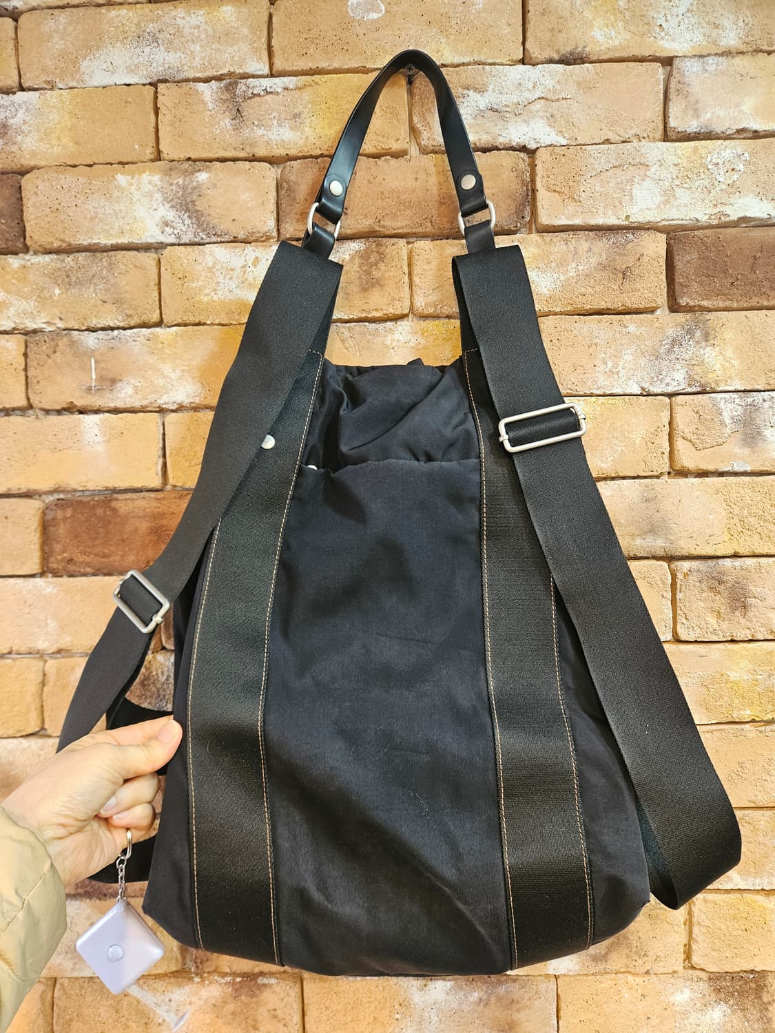 만다리나덕 사가도스 백팩 블랙 상품이미지2