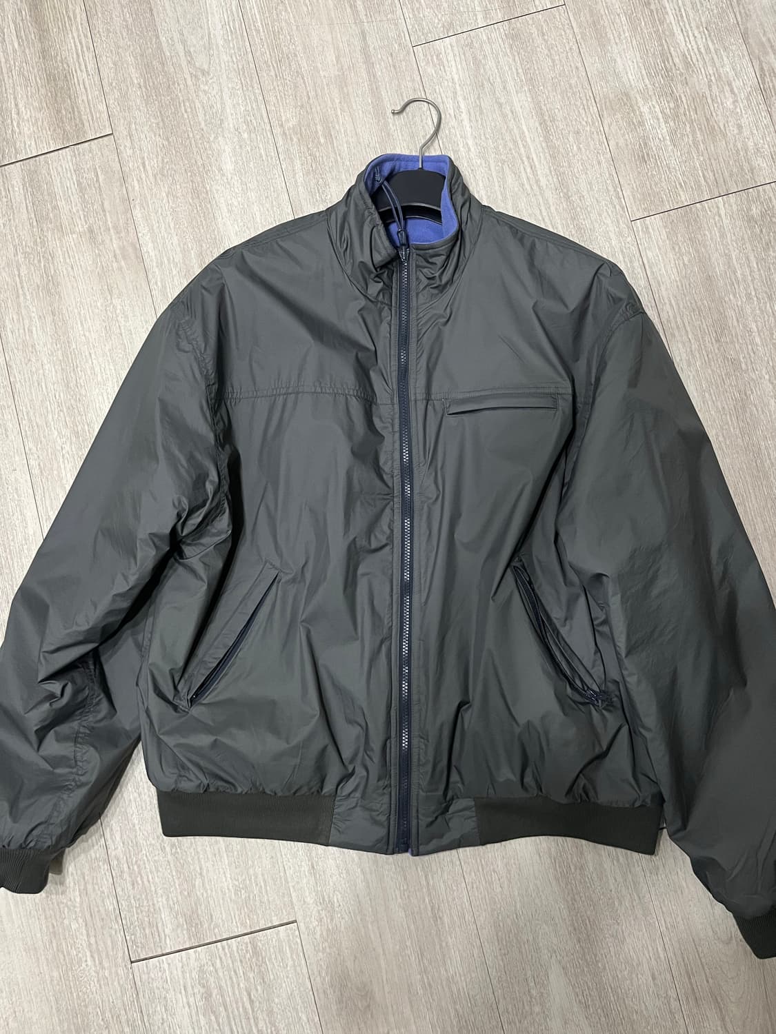 디스이즈네버댓 리버시블 웜업자켓 상품이미지1