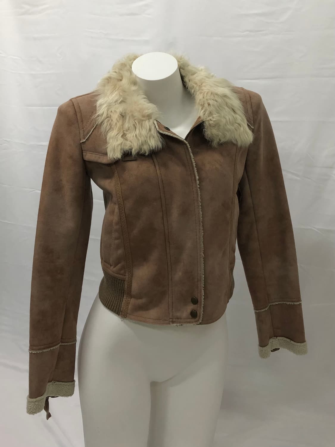 Leather Short Zip Up Fur Jacket 상품이미지1