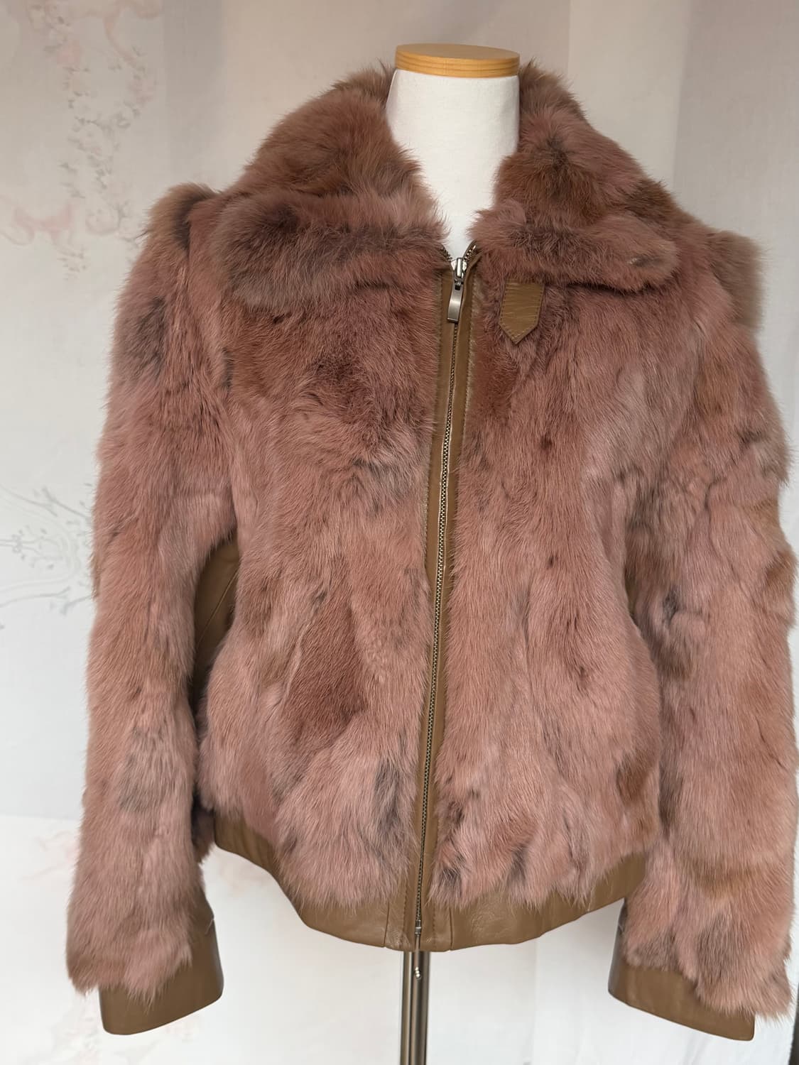 갸루 털 자켓 상품이미지1