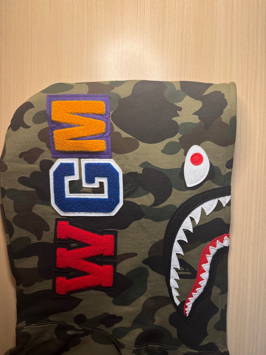베이프 퍼스트 카모 샤크 풀 집 후드 아미 그린 라벨 제거 새상품 상품이미지9