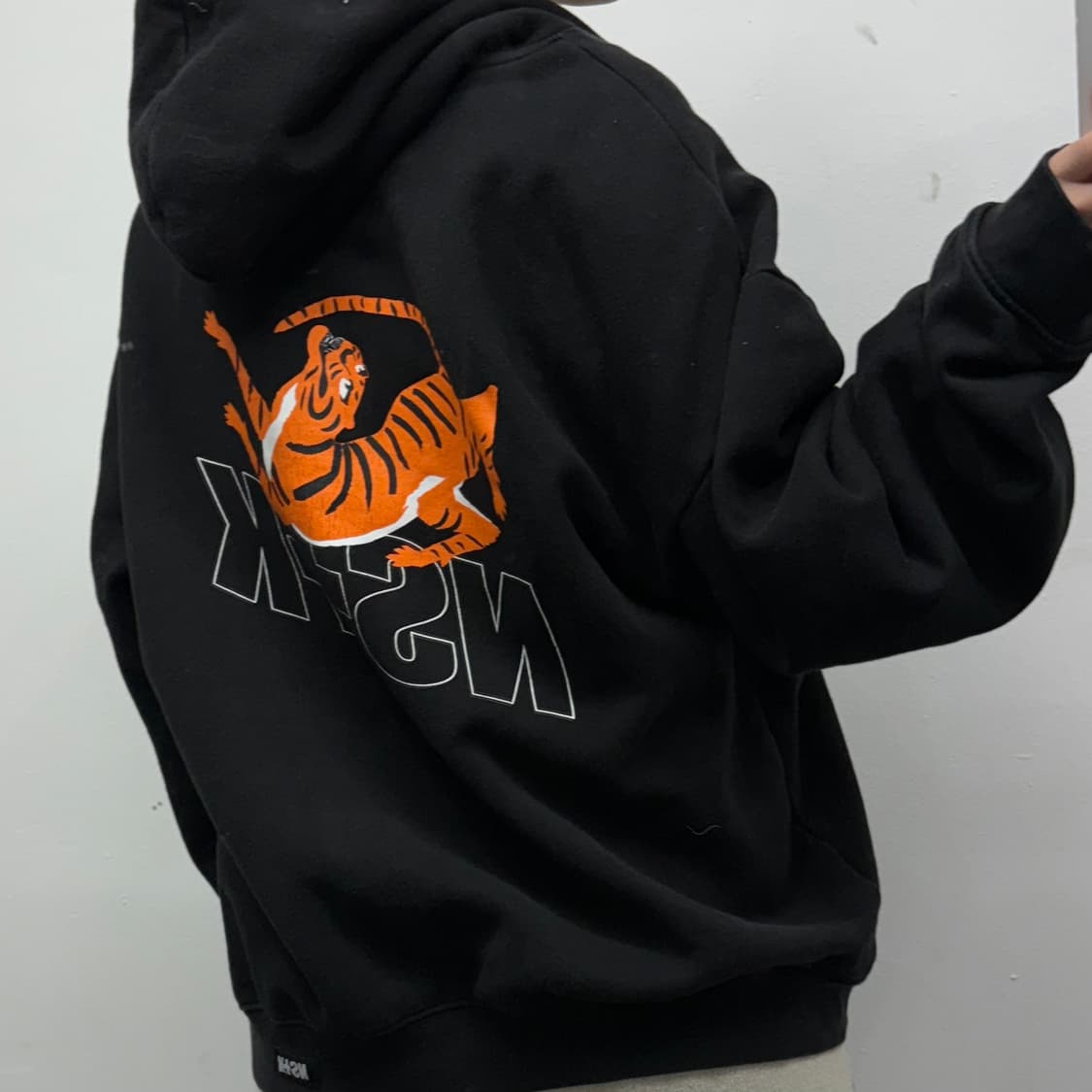 [XL] 네스티킥 블랙 후드티 상품이미지2