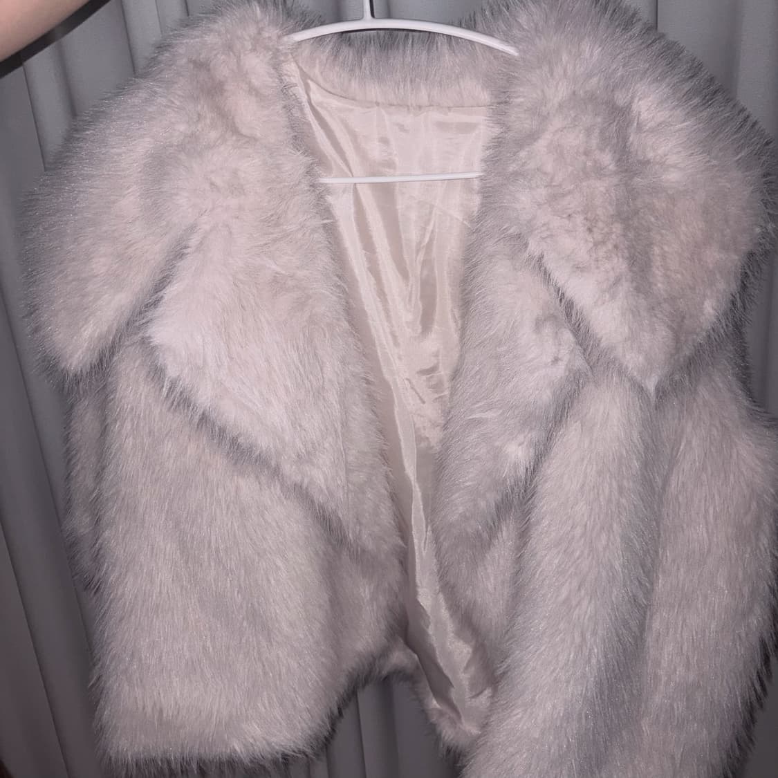 딘트 인 서울 퍼자켓 상품이미지1