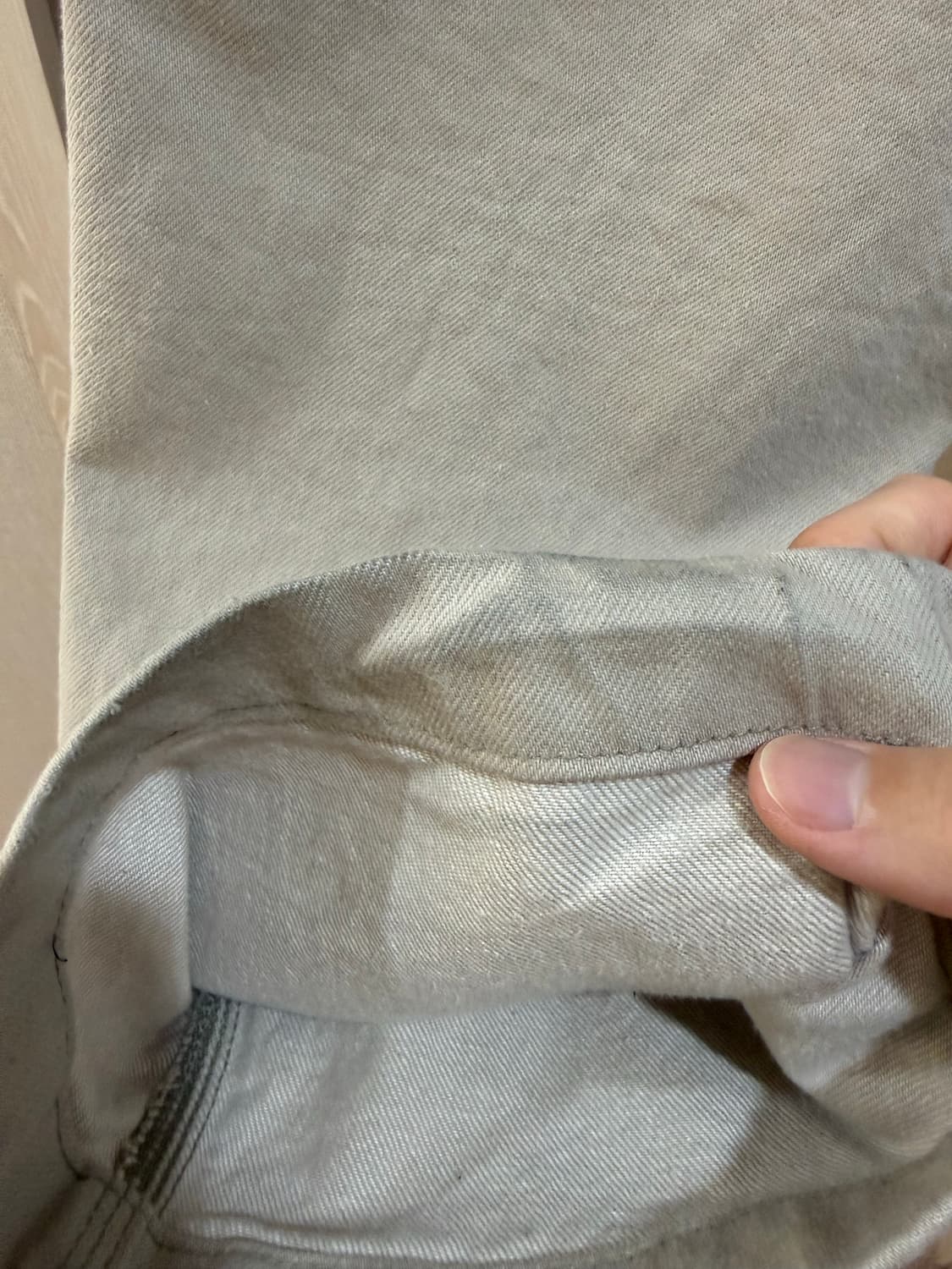 유니클로 U 와이드핏 컬러진 / 내츄럴 28 상품이미지3