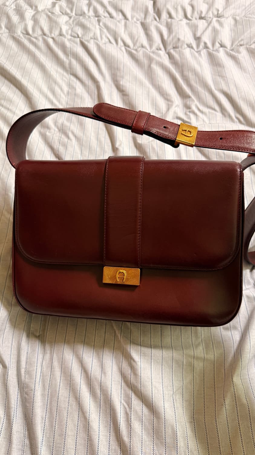 독일 Aigner 아이그너 빈티지 숄더백 가죽 가방 상품이미지3