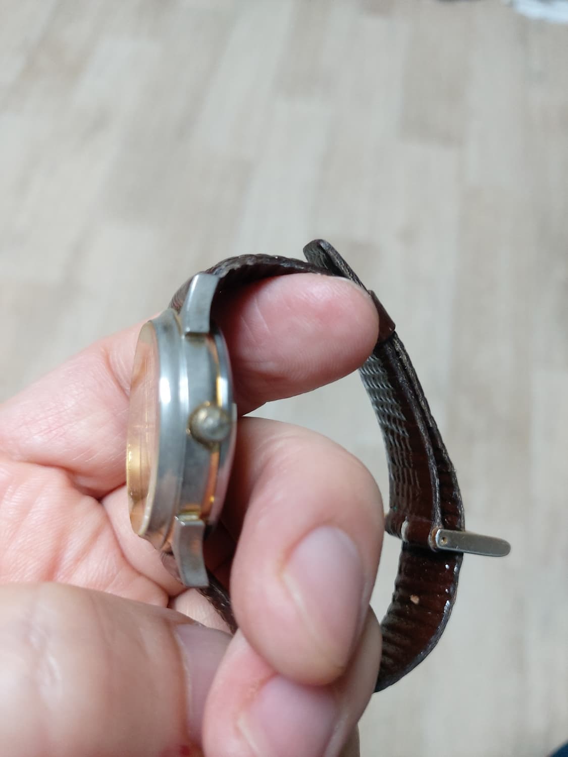 플레이보이 수동시계 상품이미지2