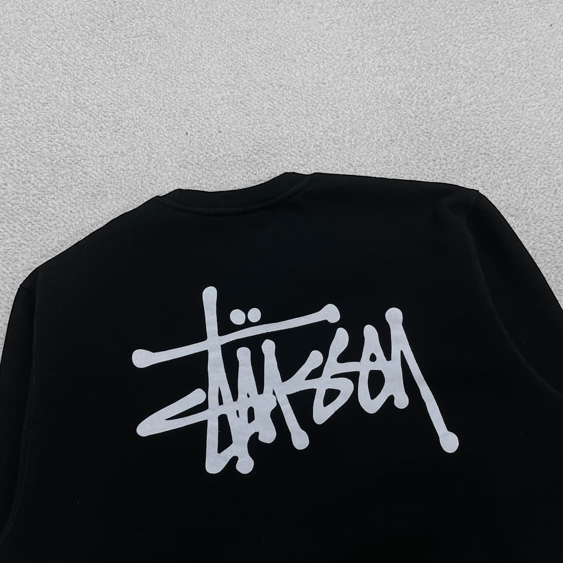 스투시 Stussy 베이직 로고 크루넥 맨투맨 블랙 상품이미지3