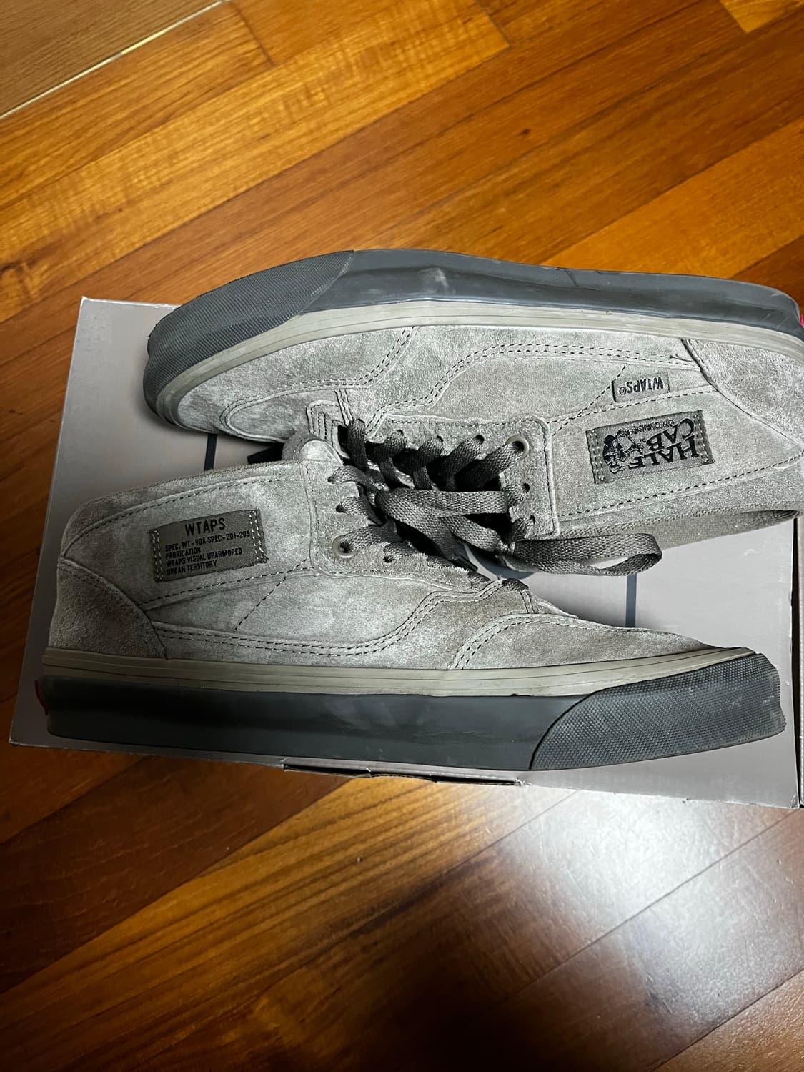 반스 볼트 더블탭스 하프캡 275 상품이미지4