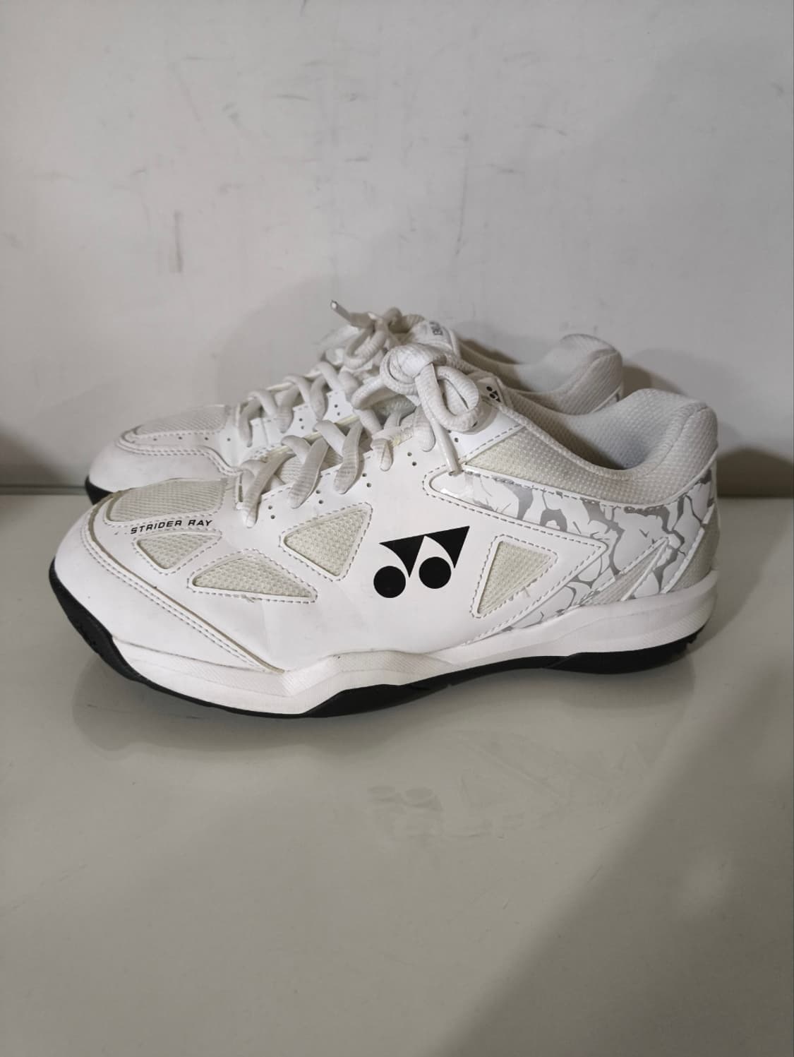 240mm 요넥스 스트라이더 레이 인도어화 배드민턴화 상품이미지1