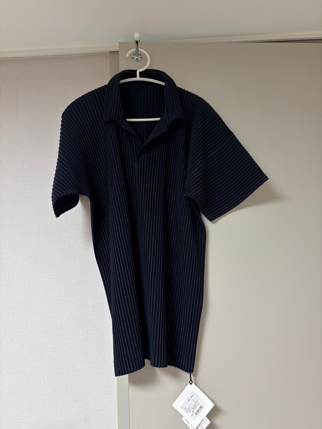 [4]옴므플리세 카라티 네이비 베이직 상품이미지4