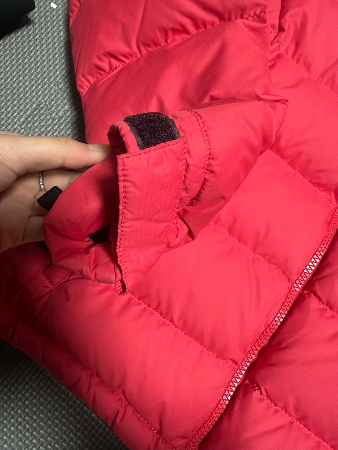 노스페이스 미국판 700 크롭 패딩 90 상품이미지4