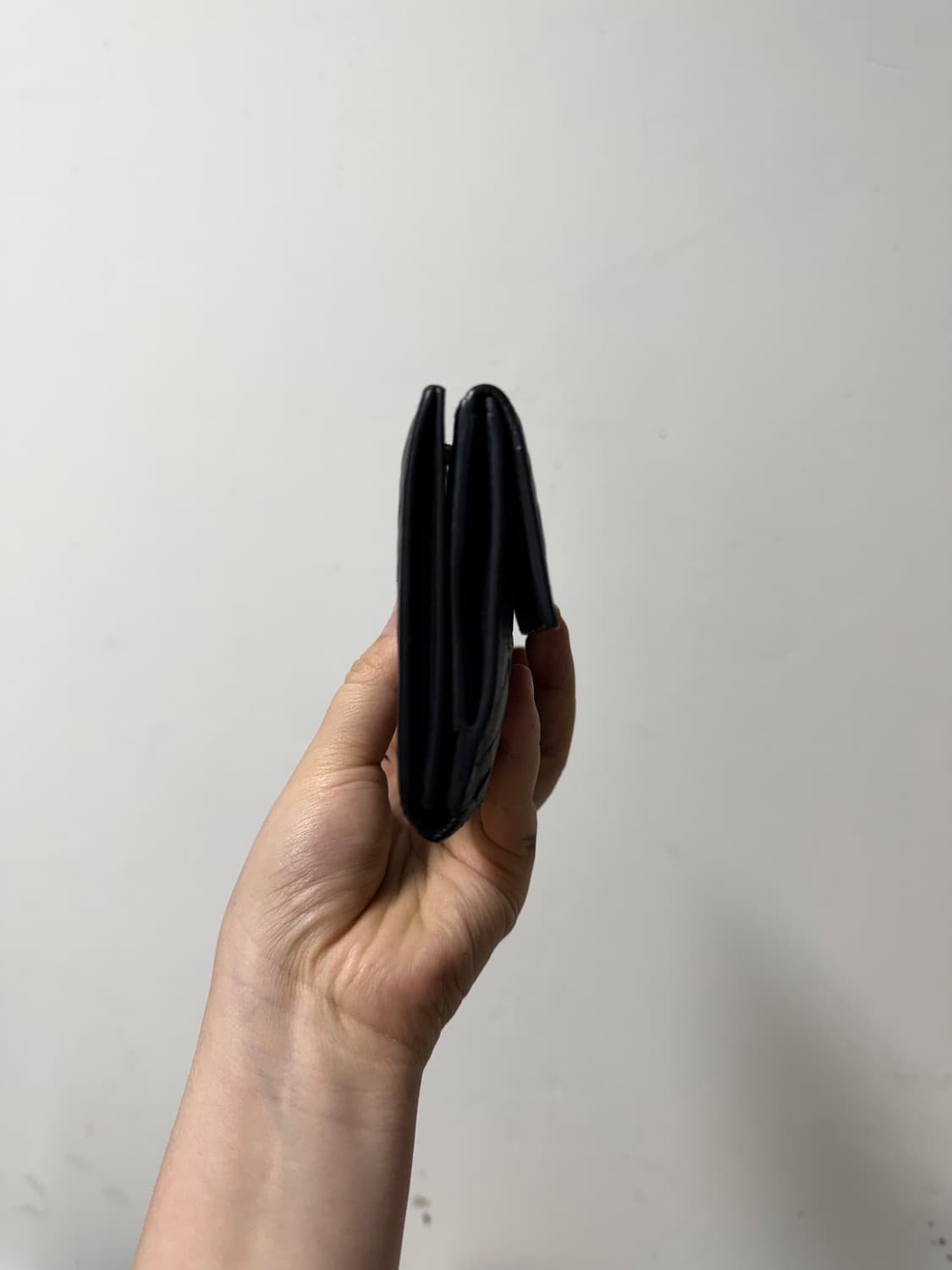 [정품] 보테가베네타 인트레치아노 반지갑 네이비 상품이미지5