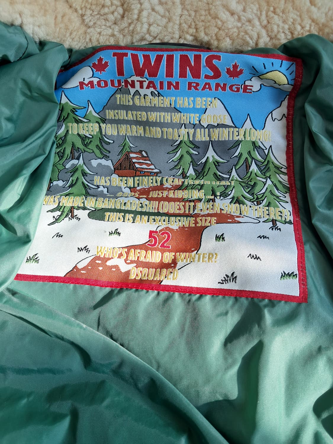 디스퀘어드2 양털카라패딩 상품이미지7