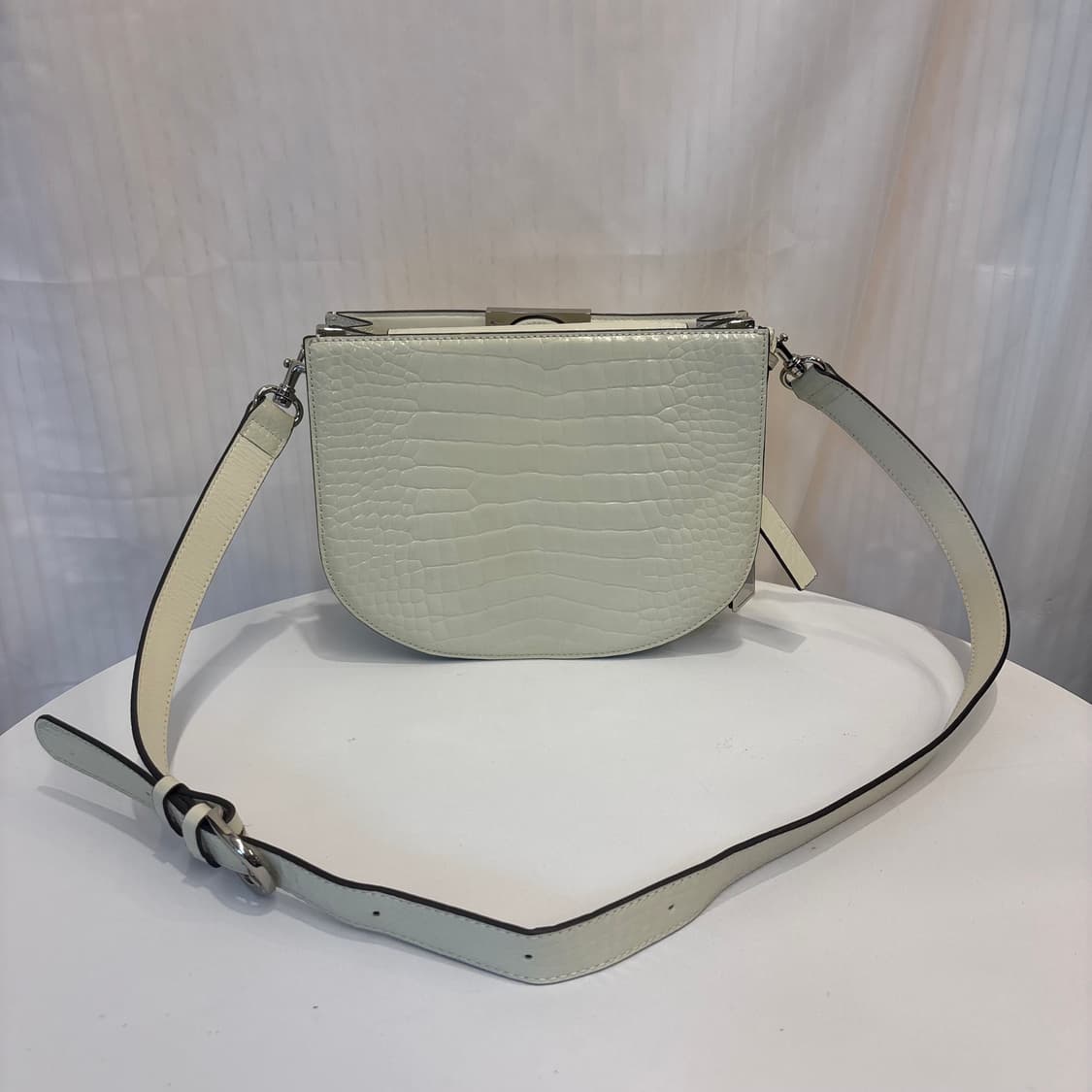 정품 조이그라이슨 클레어 럭스 크로스백     상품이미지5