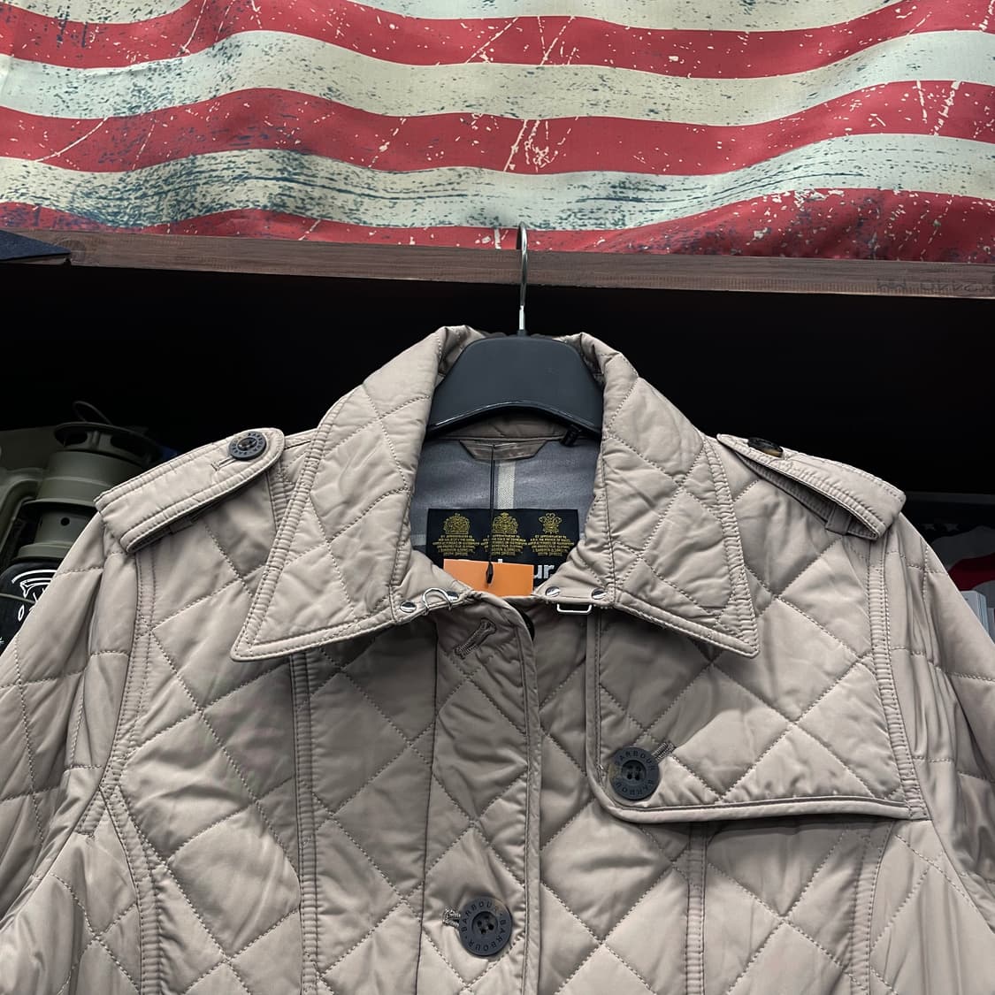 바버 TUMMEL 퀼트 버튼 투웨이 집업 자켓 인터네셔널 상품이미지3