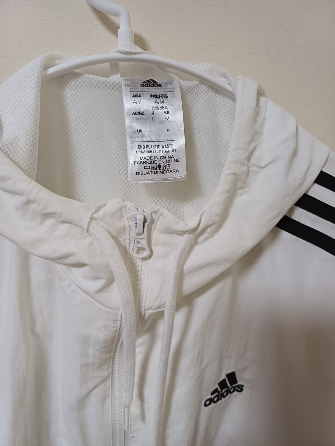 아디다스 흰색 3선 크롭 후드 바람막이 상품이미지2