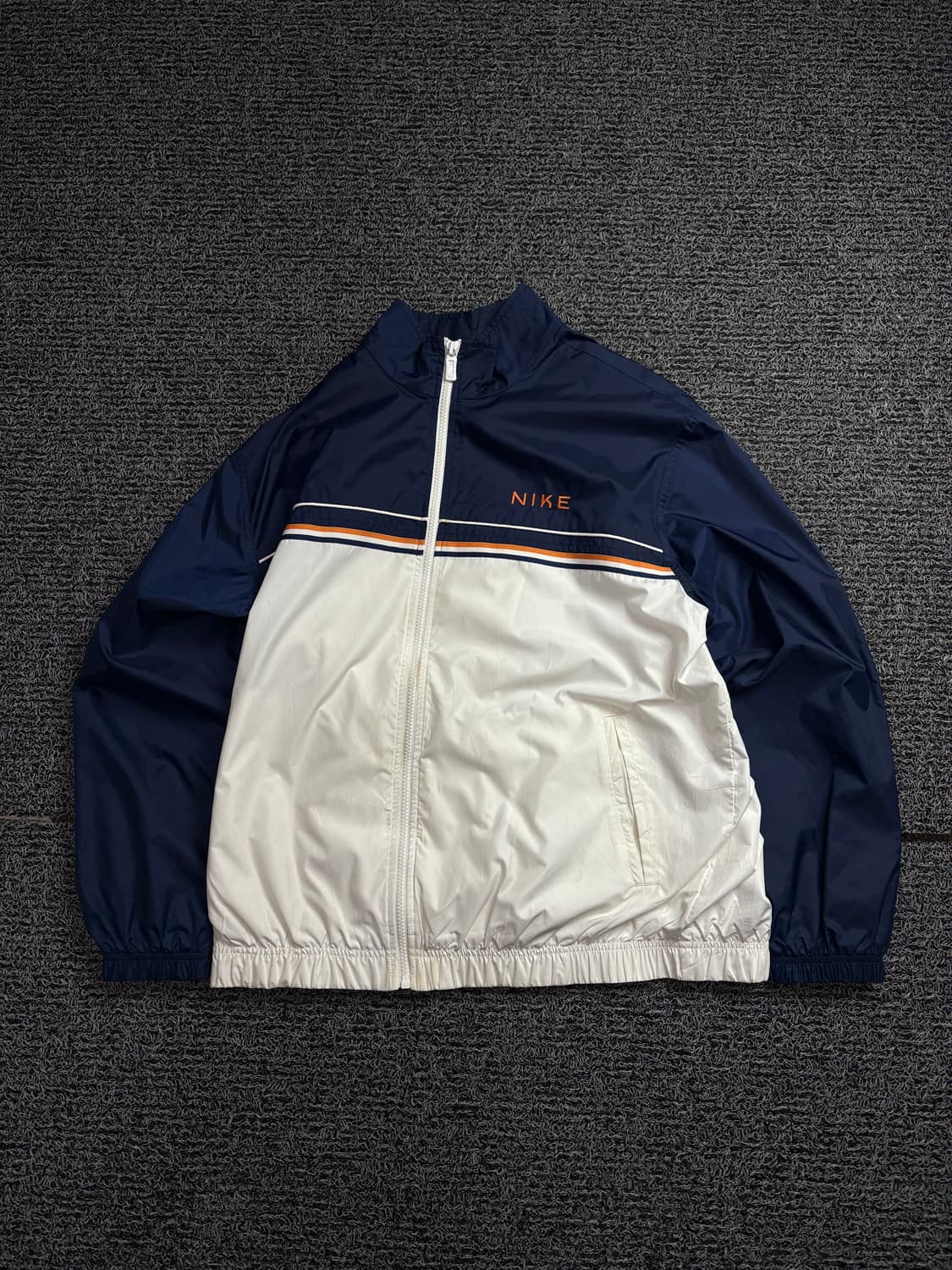 00s 나이키 올드스쿨 박시핏 배색 트랙 바람막이 자켓 1881 상품이미지1