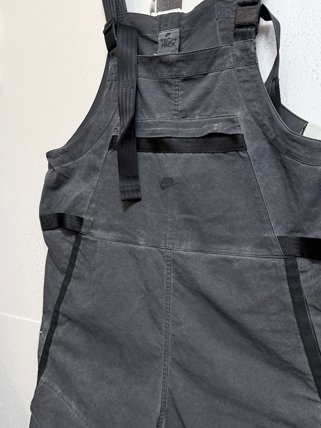 나이키 테크팩 오버롤 팬츠 M / Nike Tech Pack 멜빵 바지 상품이미지2