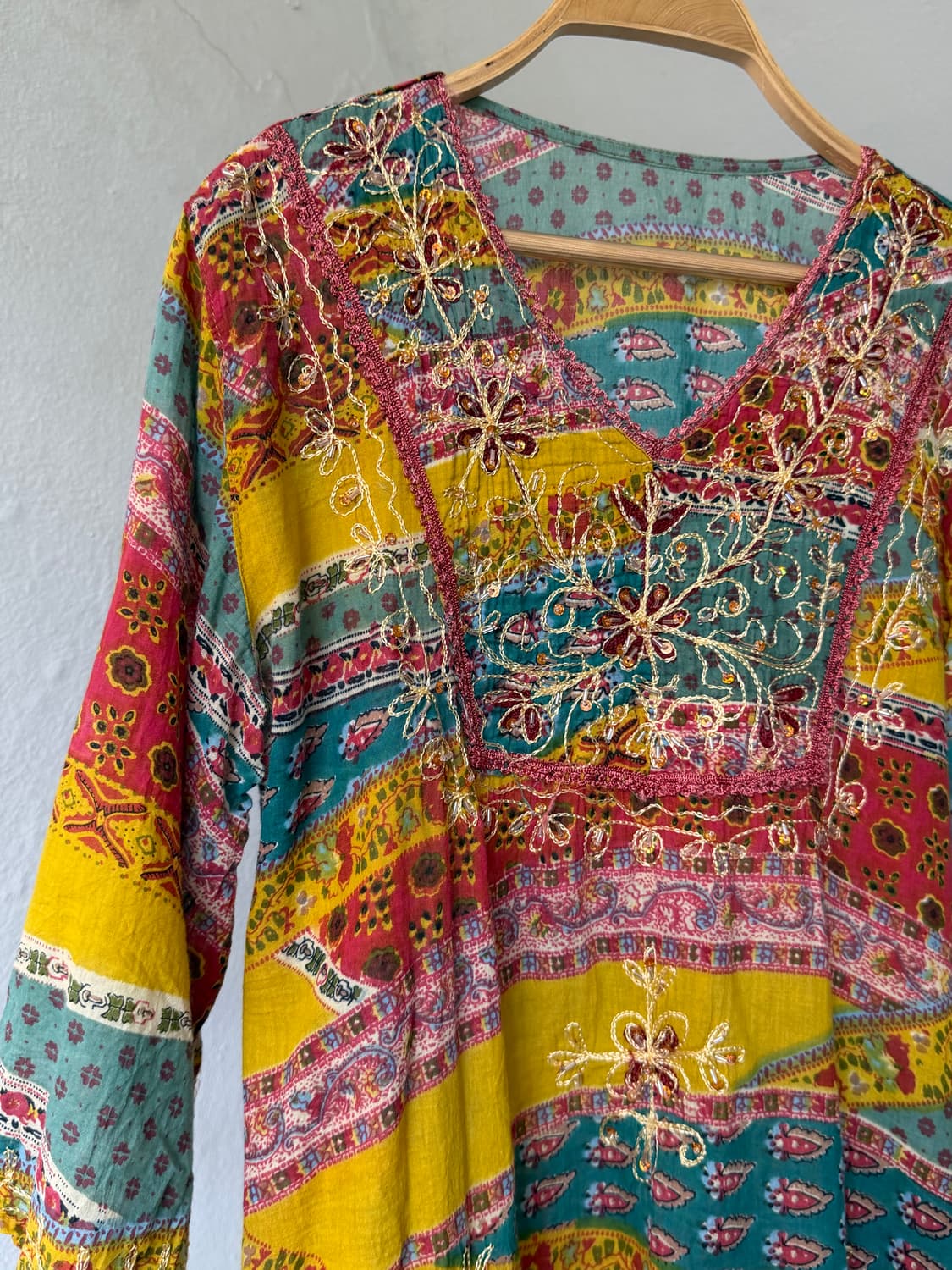 거즈코튼 100% 모리걸 자수 스팽글 블라우스 상품이미지2