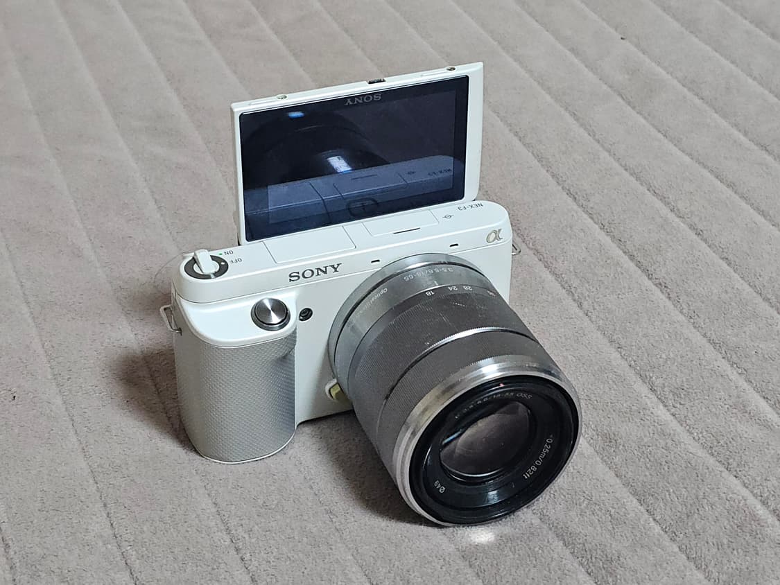 소니 NEX-F3 미러리스 카메라 상품이미지4