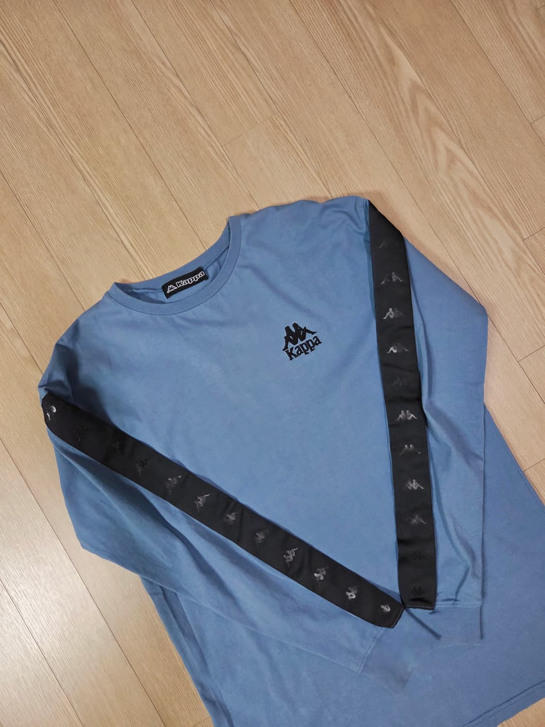 카파 x 어반 리서치 스카이 블루 롱 슬리브 티셔츠 상품이미지4