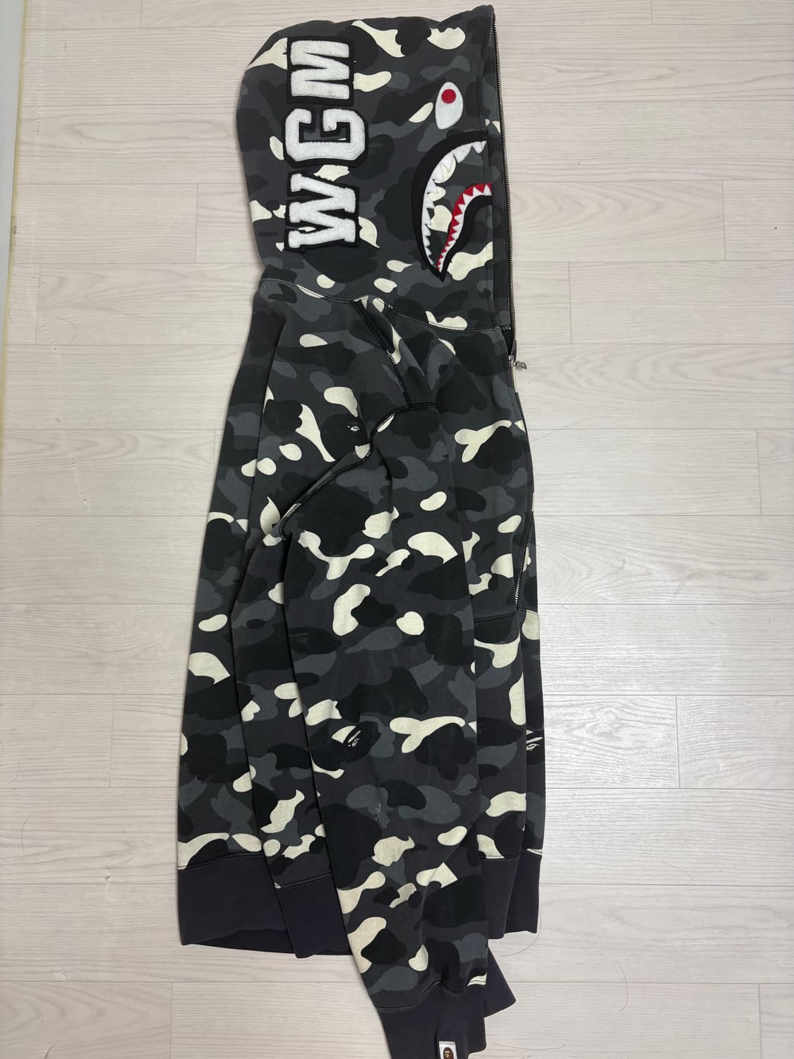 [2XL] 베이프 시티카모 샤크후드 판매합니다 상품이미지1