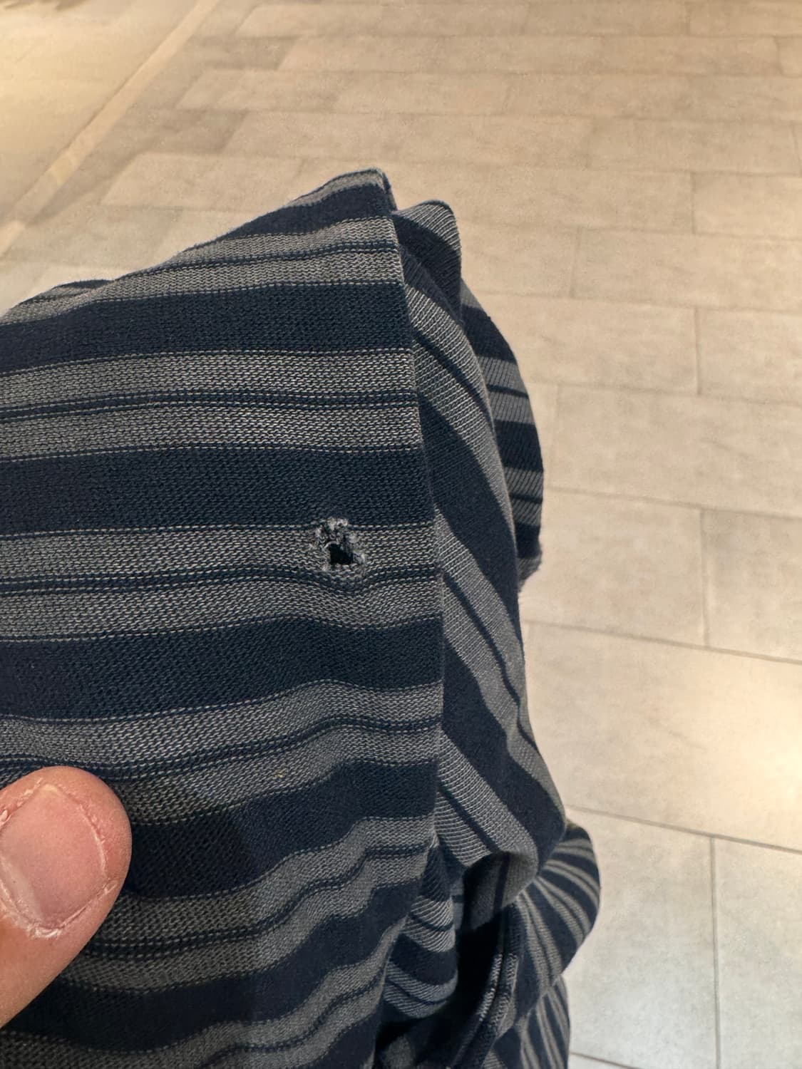 해칭룸 스트라이프 가디건 상품이미지3