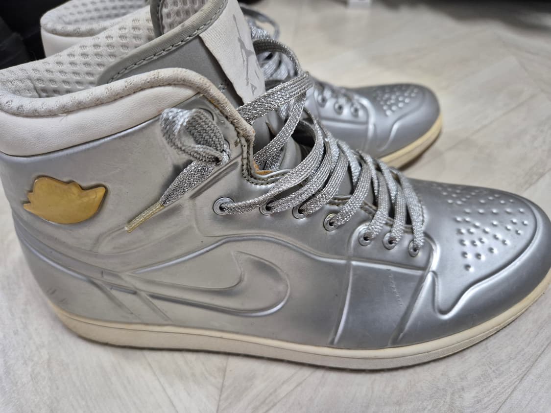 정품 나이키 조던1 아노다이즈드 실버 상품이미지3