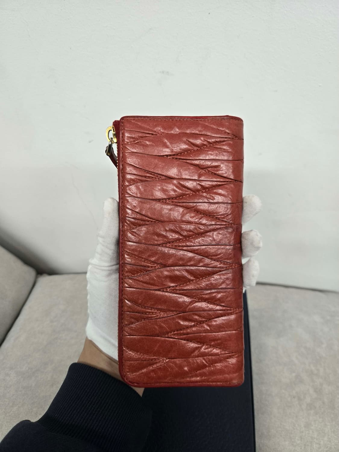 [보증서 정품] 미우미우 마테라쎄 장지갑 상품이미지4