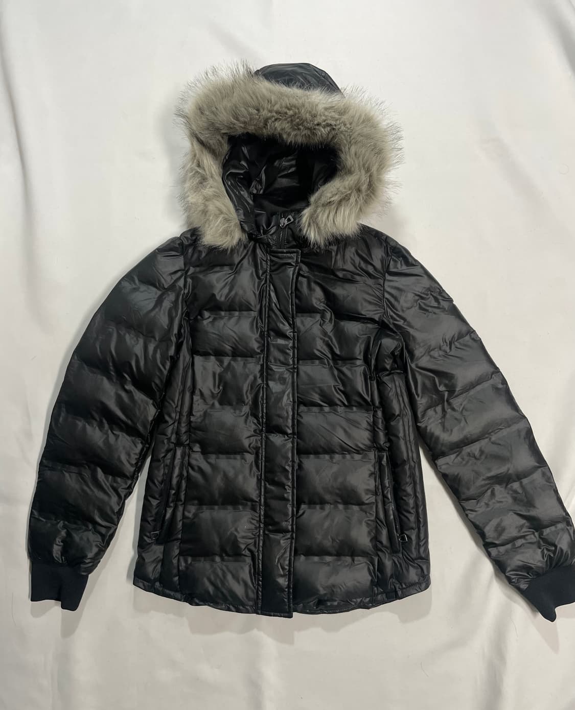 GAP 울프죠 딱붙 경량 패딩 상품이미지1